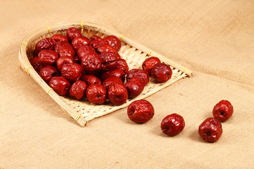 紅棗吃多了會怎么樣 揭吃紅棗的禁忌