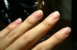 你健康嗎 指甲半月痕反映你的健康狀況