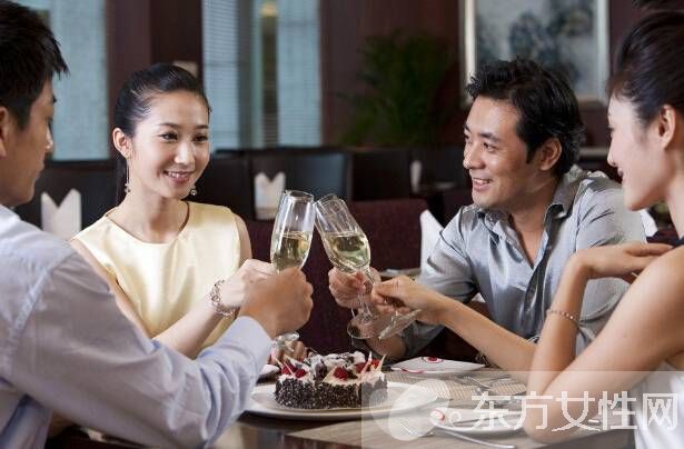 中餐就餐應(yīng)注意這些禮儀 禮儀常識(shí)你知多少