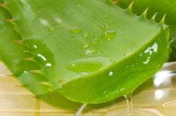 控油保濕食物推薦 做好這些再也不會油光滿面了