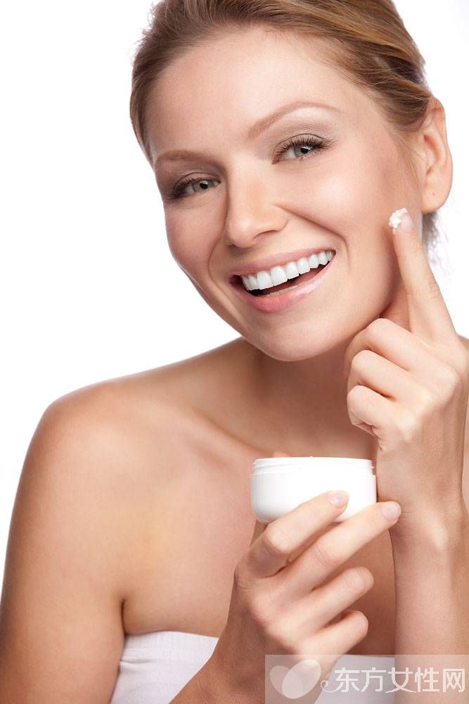 美容護(hù)膚基礎(chǔ)知識 這樣護(hù)膚整個夏天都能美美噠