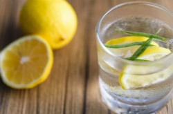 被魚刺卡住了怎么辦 魚刺卡喉的處理方法