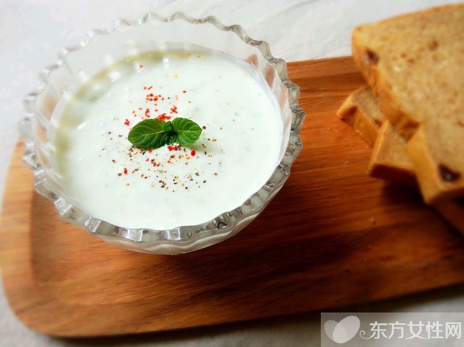 喝酸奶的最佳時間段 女人喝酸奶勝過喝牛奶哦