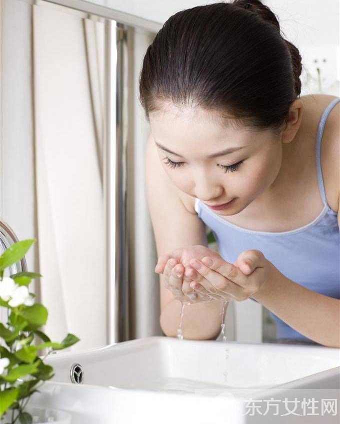 經(jīng)常洗臉好嗎 這樣的洗臉方式才是對的