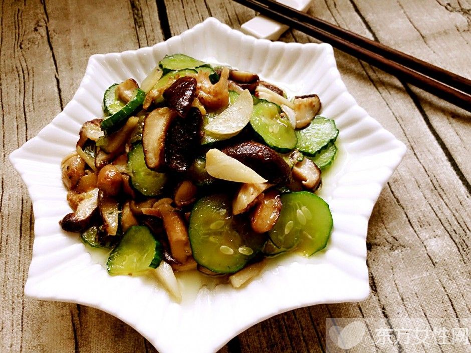 炒香菇的家常做法你知多少 分享5大簡單易學(xué)家常做法