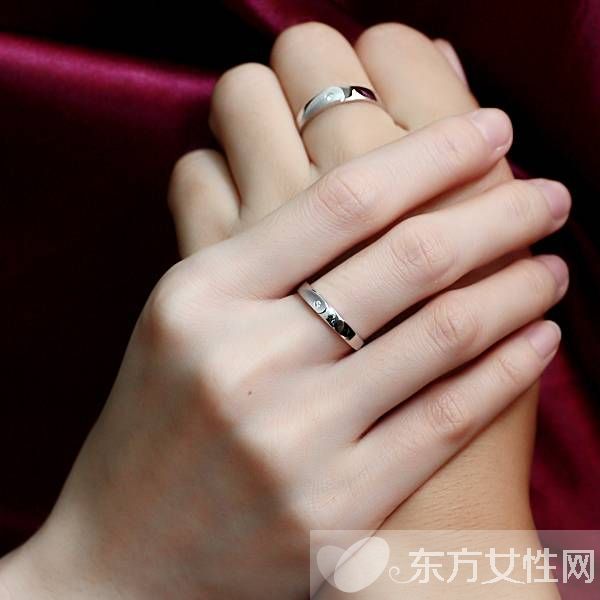女生戒指戴法的含義 戴錯戒指會引起很多誤會的哦