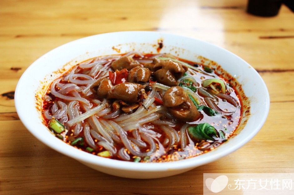 酸辣粉的做法怎么做 簡單幾步驟教你輕松學(xué)會(huì)