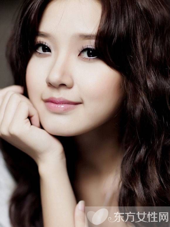 男人眼中的氣質(zhì)女人長這樣 你離這個(gè)標(biāo)準(zhǔn)有多遠(yuǎn)