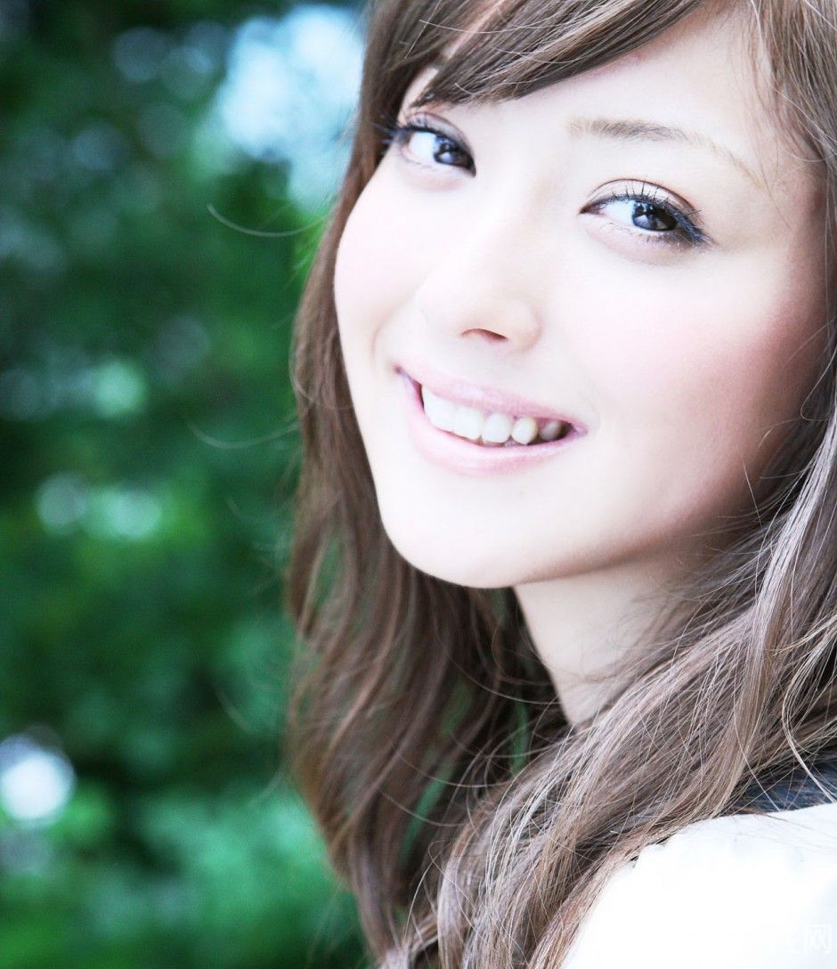 男人眼中的氣質(zhì)女人長這樣 你離這個(gè)標(biāo)準(zhǔn)有多遠(yuǎn)