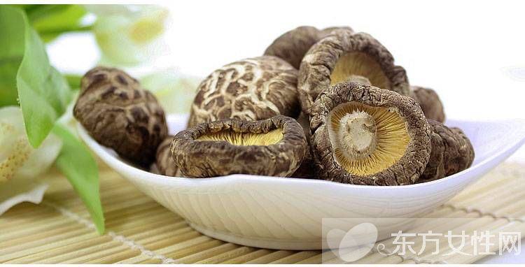 花菇和香菇的區(qū)別 花菇的營(yíng)養(yǎng)價(jià)值居然這么高