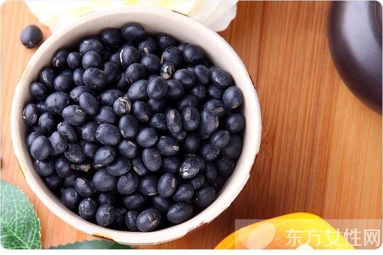 喝黑豆?jié){的好處 黑豆?jié){的一些飲食禁忌需注意哦