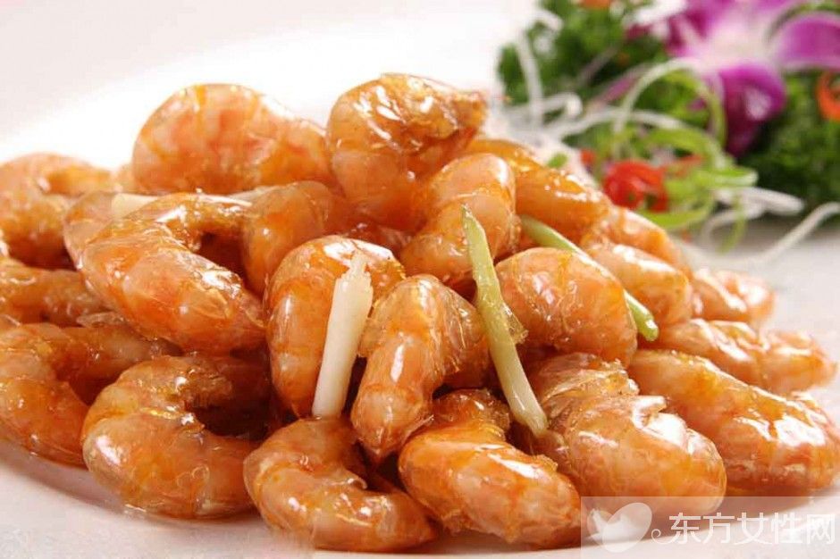 蝦和什么不能一起吃 出現(xiàn)這些反應(yīng)一定要及時(shí)就醫(yī)