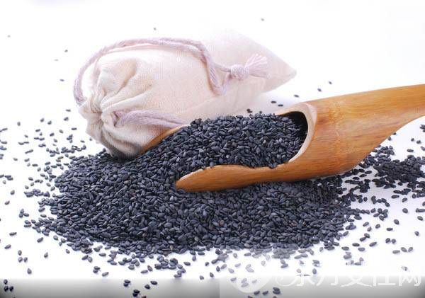 夏季飲食養(yǎng)生最佳開胃食物 夏天不得不吃的水果推薦