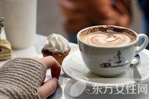 西洋參泡水喝的功效 一定不要和這些食物一起吃哦