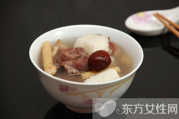 冬季養(yǎng)生保健知識推薦 五款美味養(yǎng)生湯推薦