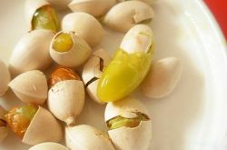 新鮮銀杏果的吃法推薦 食用不當(dāng)中毒后果很嚴(yán)重哦
