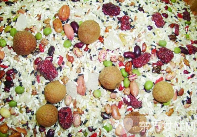 八寶粥的功效與作用 各種功效八寶粥美味做法推薦