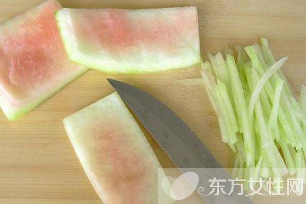 自制曬后修復(fù)面膜 曬后快速美白訣竅大公開