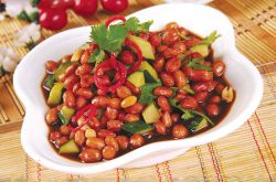 老醋泡花生的做法 吃花生的好處居然這么多哦