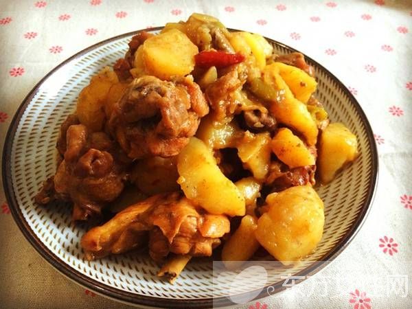 馬鈴薯是土豆嗎 馬鈴薯家常美味做法推薦