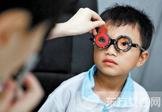 中醫(yī)治療近視眼的方法 日常治療近視的保健方法推薦