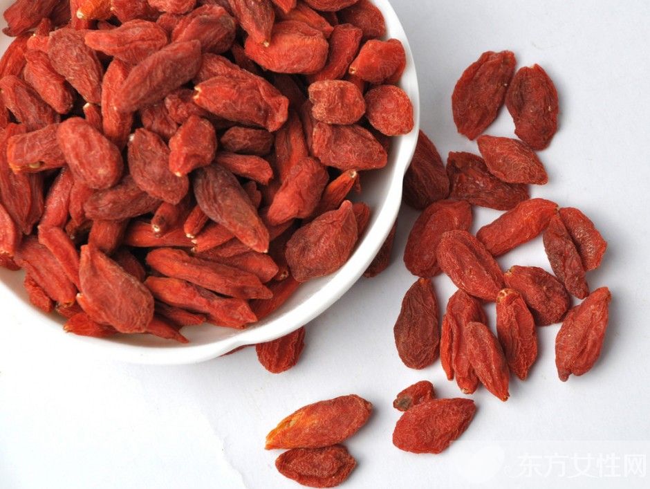 枸杞子泡水放多少 這類人群最好不要吃枸杞哦