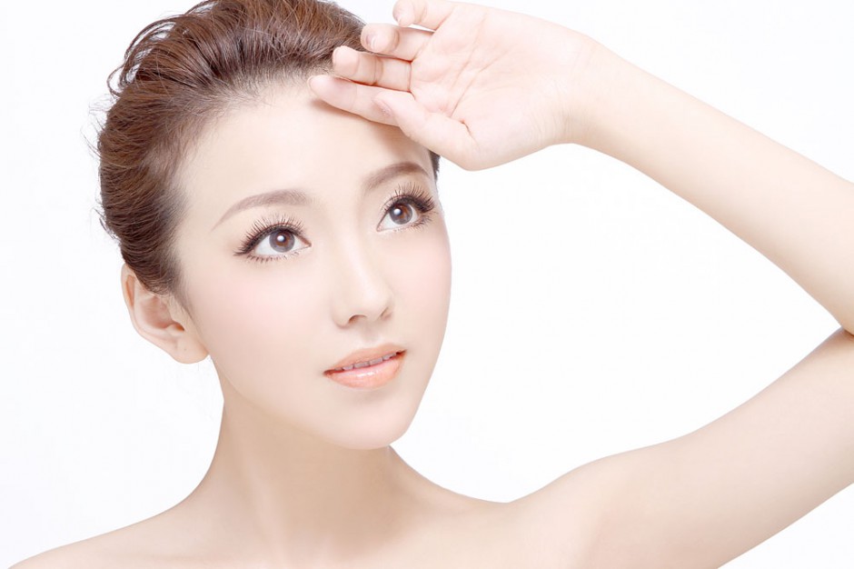 三個(gè)美白小竅門 祛斑美白樣樣行