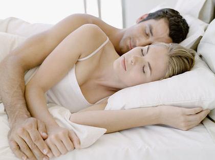 婚后發(fā)現(xiàn)丈夫是同性戀我徹底絕望