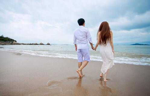 一個(gè)男人愛你 就應(yīng)該做到以下幾點(diǎn)