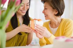 婆媳關(guān)系緊張 五個(gè)妙招助你巧解婆媳關(guān)系