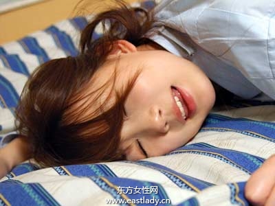 揭秘日本少女援交全過程 課后提供服務(wù)