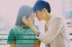 異地戀情侶經(jīng)常這么做 永不分手