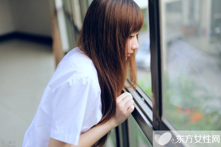 女大學(xué)生口述做校妓的墮落生活 令人心酸不已