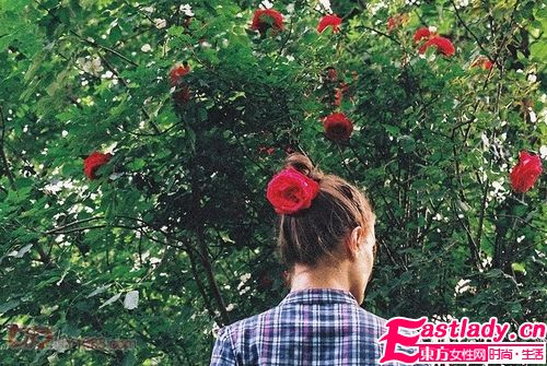 相親約會(huì)吃飯 看穿他的品性