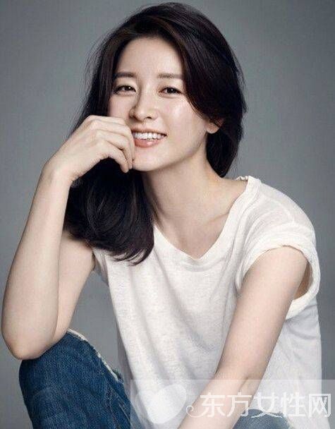 韓國(guó)演員李英愛 家庭才是女人的歸宿