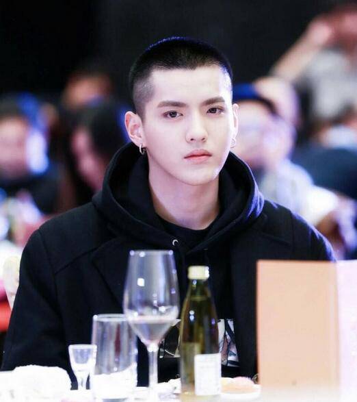 b型血男人的性格特點 他的擇偶標準是什么