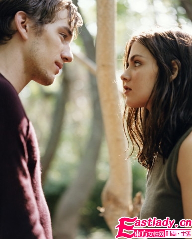 五種愛情成長(zhǎng)加速劑讓他吃醋