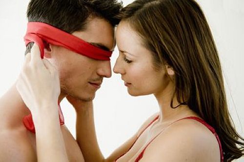 男人想要個(gè)不出軌的 紅顏知己