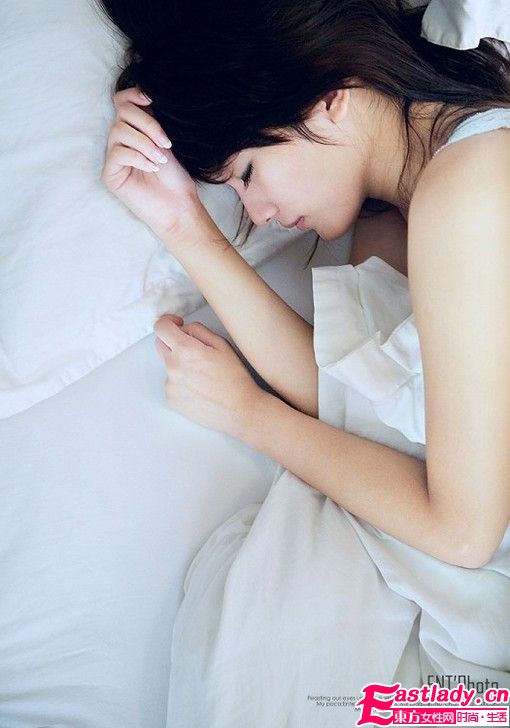 老公和女人調(diào)情把我當空氣