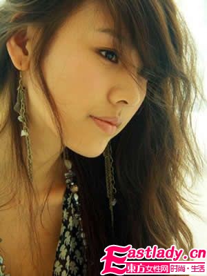 隔墻聽(tīng)床我希望纏綿人是我