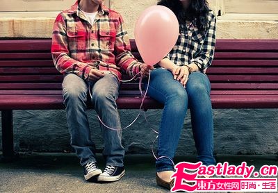 33歲的她竟然出軌了三次