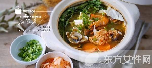 韓式泡菜海鮮鍋 誰說不能一個(gè)人吃火鍋