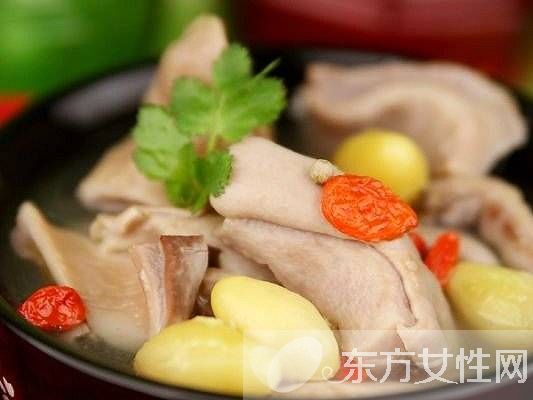 冷空氣駕到 趕緊來一碗冬季滋補(bǔ)湯暖暖身