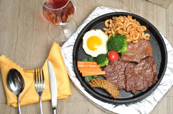 教你牛排怎么做才好吃 牛肉暖胃又含鐵好處多