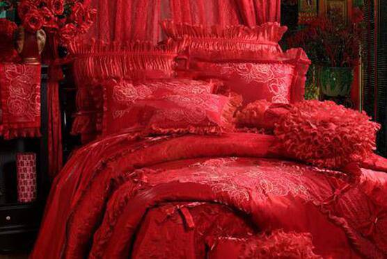 婚床布置習(xí)俗 驚人禁忌大揭秘