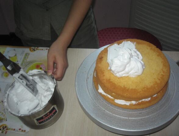 蛋糕做法有哪些步驟 生活達人教你如何制作蛋糕