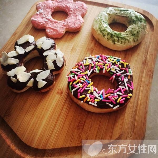 分享甜甜圈的做法步驟 甜甜圈的4小竅門(mén)你了解嗎