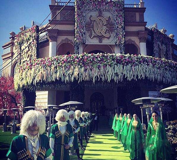 史上最 壕 婚禮現(xiàn)場曝光 新娘剛剛讀大一