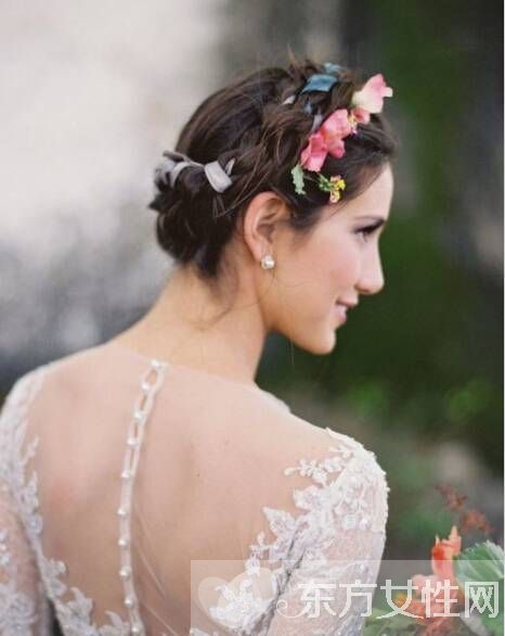 短發(fā)新娘造型也很美 不信你瞧瞧