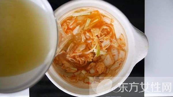 韓式泡菜海鮮鍋 誰說不能一個(gè)人吃火鍋